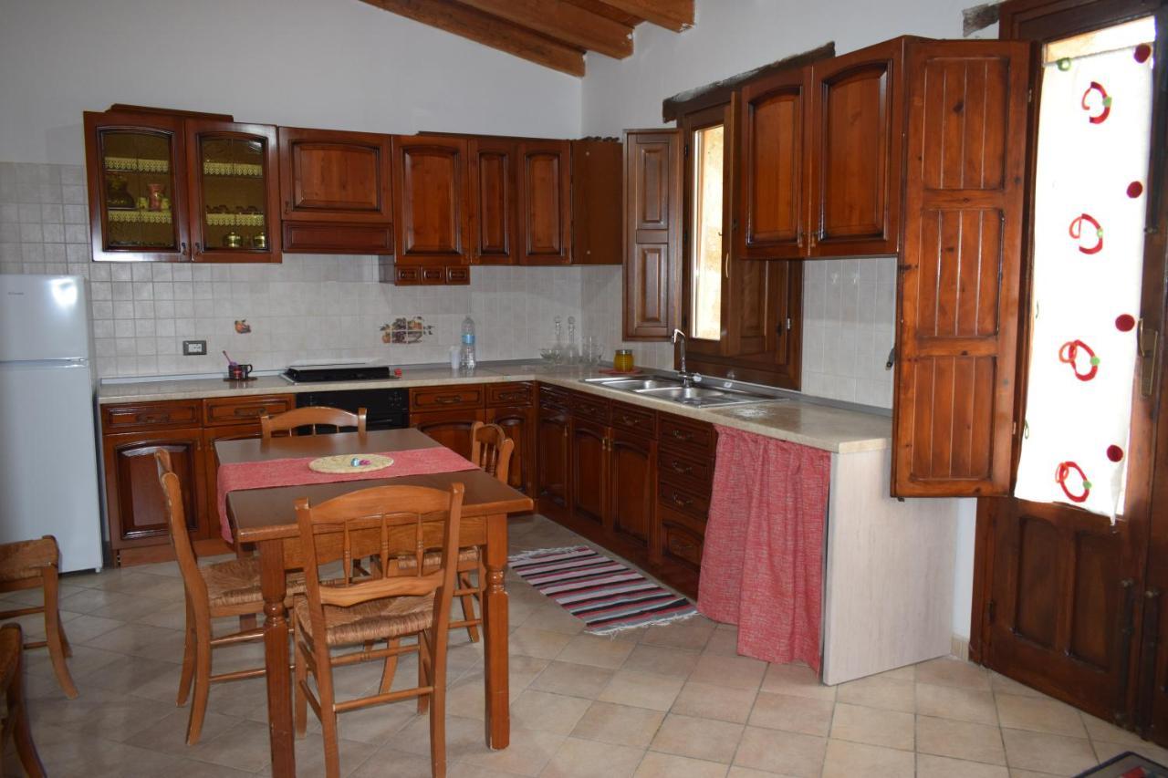 فيلا Casa Dell'Olio - Al Baglio باشيكو المظهر الخارجي الصورة